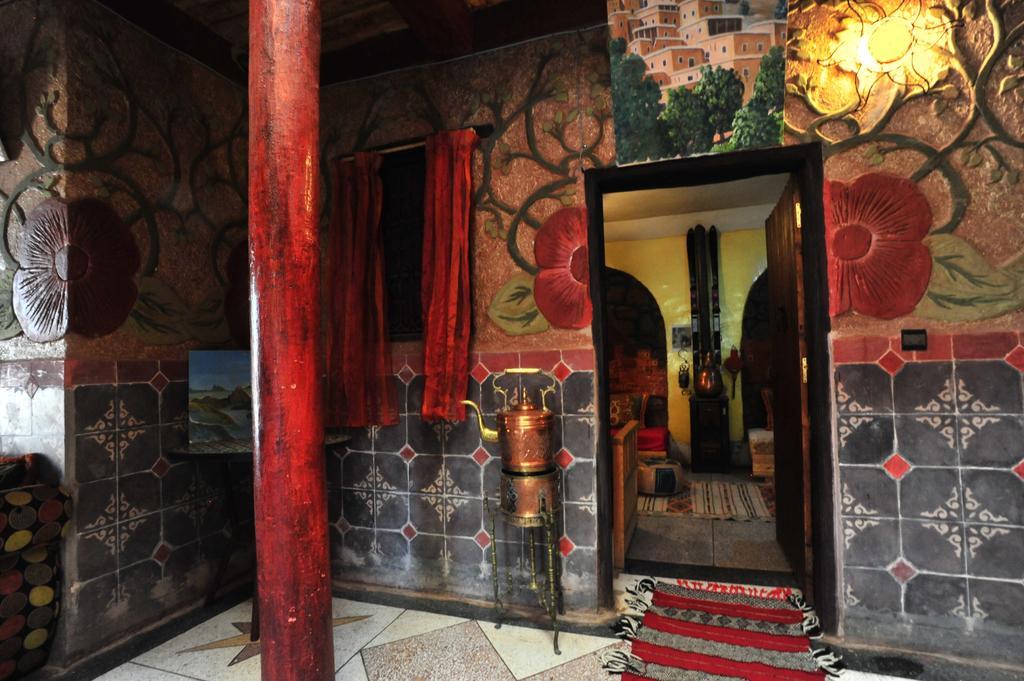Riad La Fibule Berbere Tabant Bagian luar foto